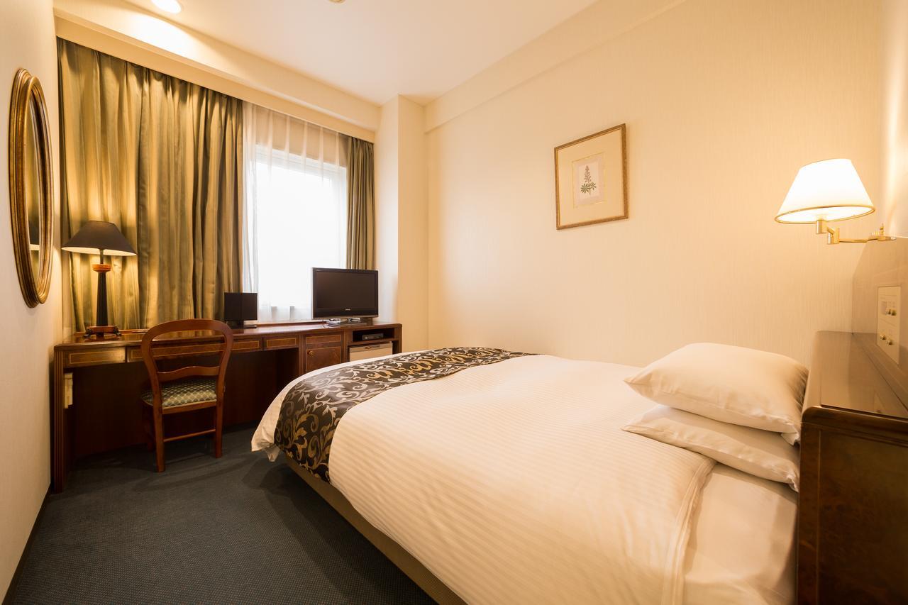 ดูกซ์ โฮเทล นาคะสึ Hotel ฟูกุโอกะ ภายนอก รูปภาพ